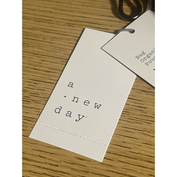 A New Day Citrine Nylon Bag Organizer - Picture 7 of 12